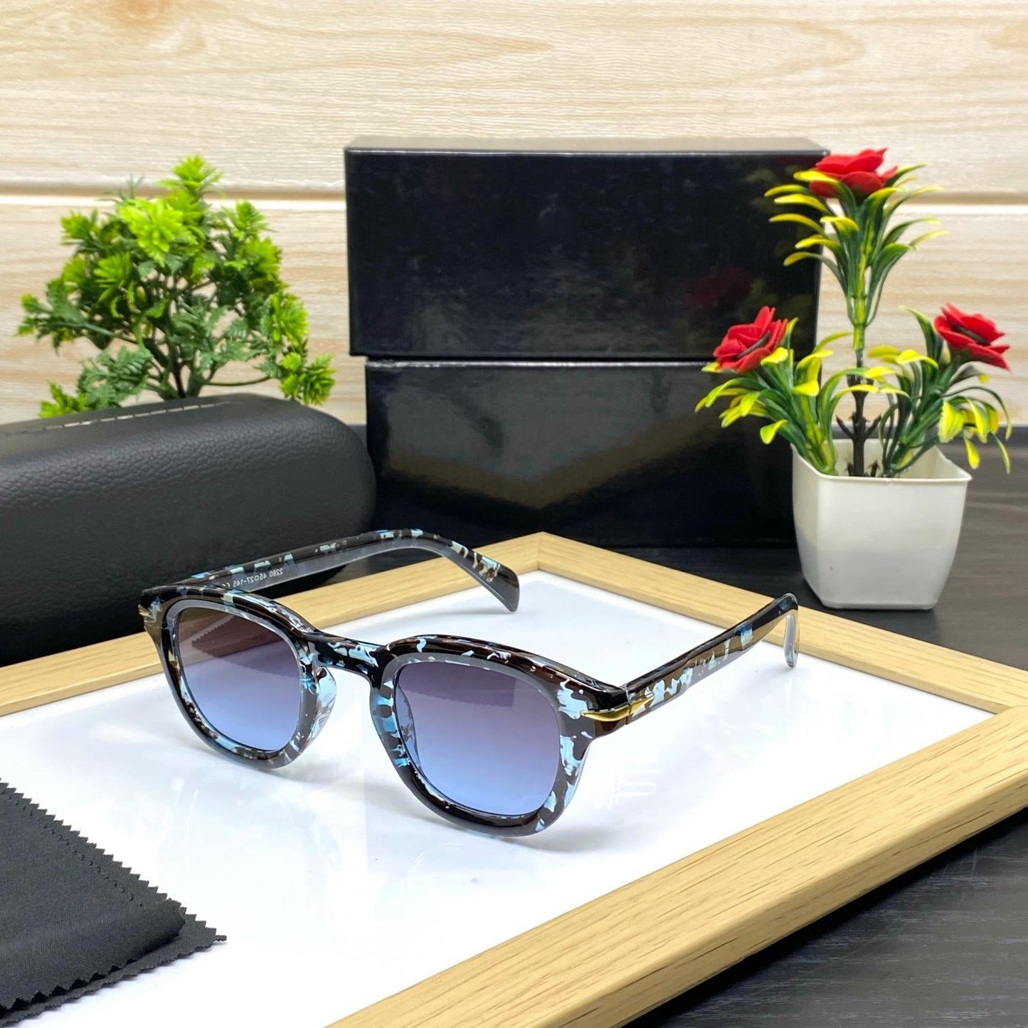 Stylish Round Glasses Frames For Men And Women-SunglassesCraft