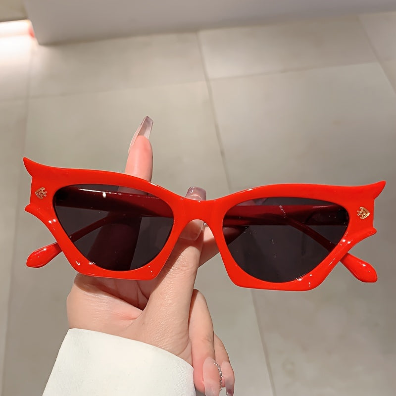 Cat Eye Shades – Modern Retro Style for Fashion-Forward Women