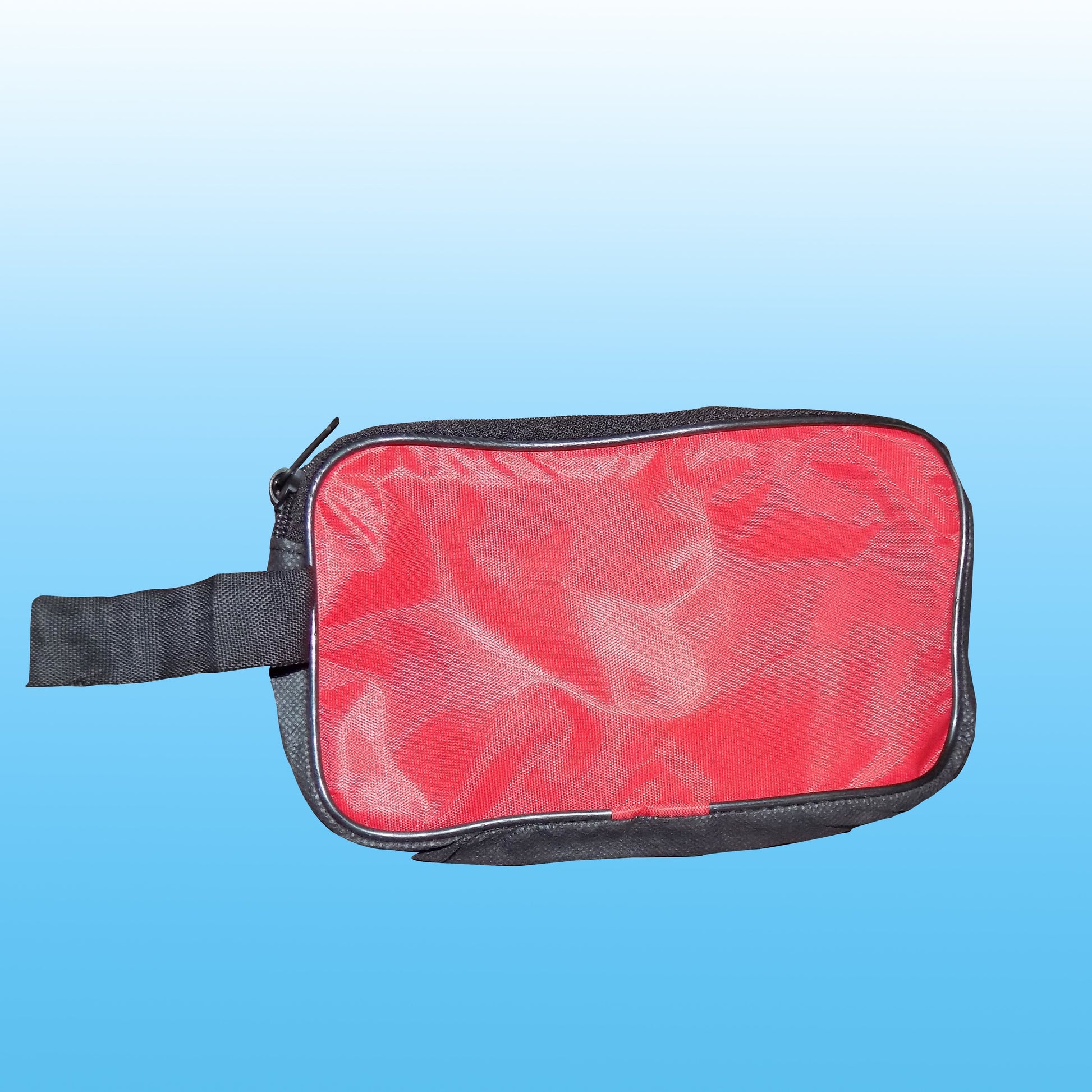 Portable Travel Hand Pouch/Shaving Kit Bag for Multipurpose Use (Red)