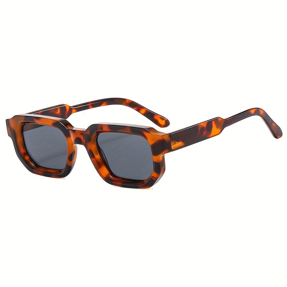 Men’s Retro Square Frame Glasses – Stylish Eyewear