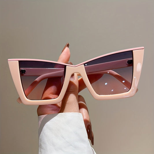 Vintage Cat Eye Sunglasses – Bold Fashion Shades for Any Occasion