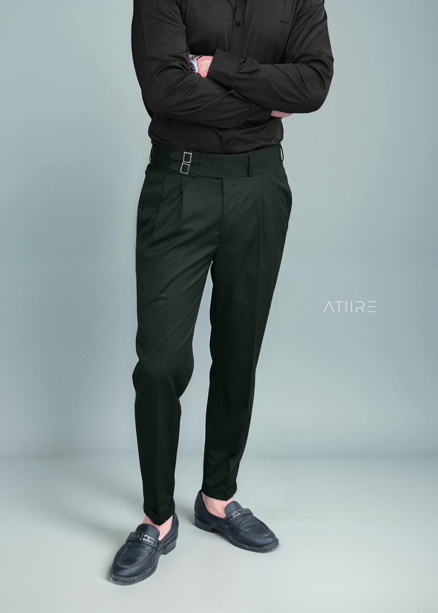 BOTTLE GREEN DOUBLE PLEATED BUCKLE GURKHA PANTS BY ATIIRE