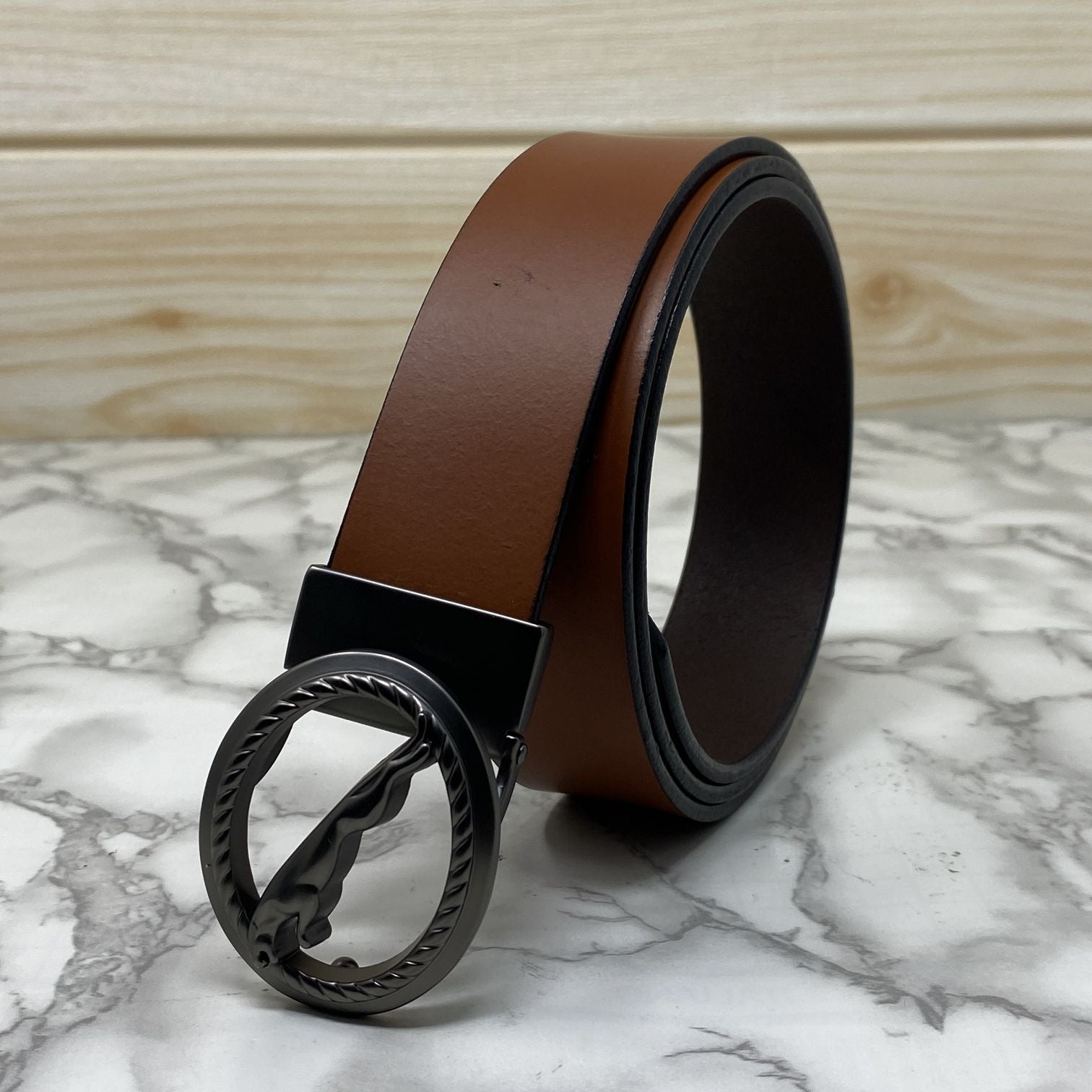 Round Jaguar Metal Buckle With Leather Strap Belt-SunglassesCraft
