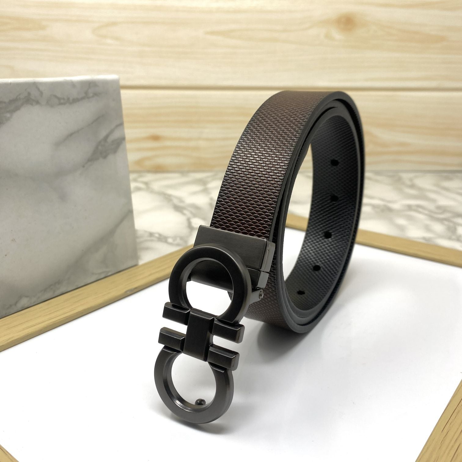 Small Design Formal and Casual Reversible Belt -SunglassesCraft