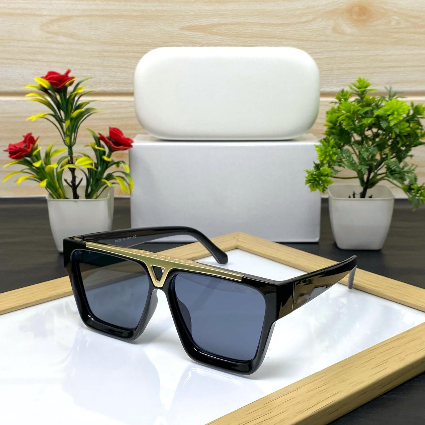 Retro Square Sunglasses For Men And Women-SunglassesCraft