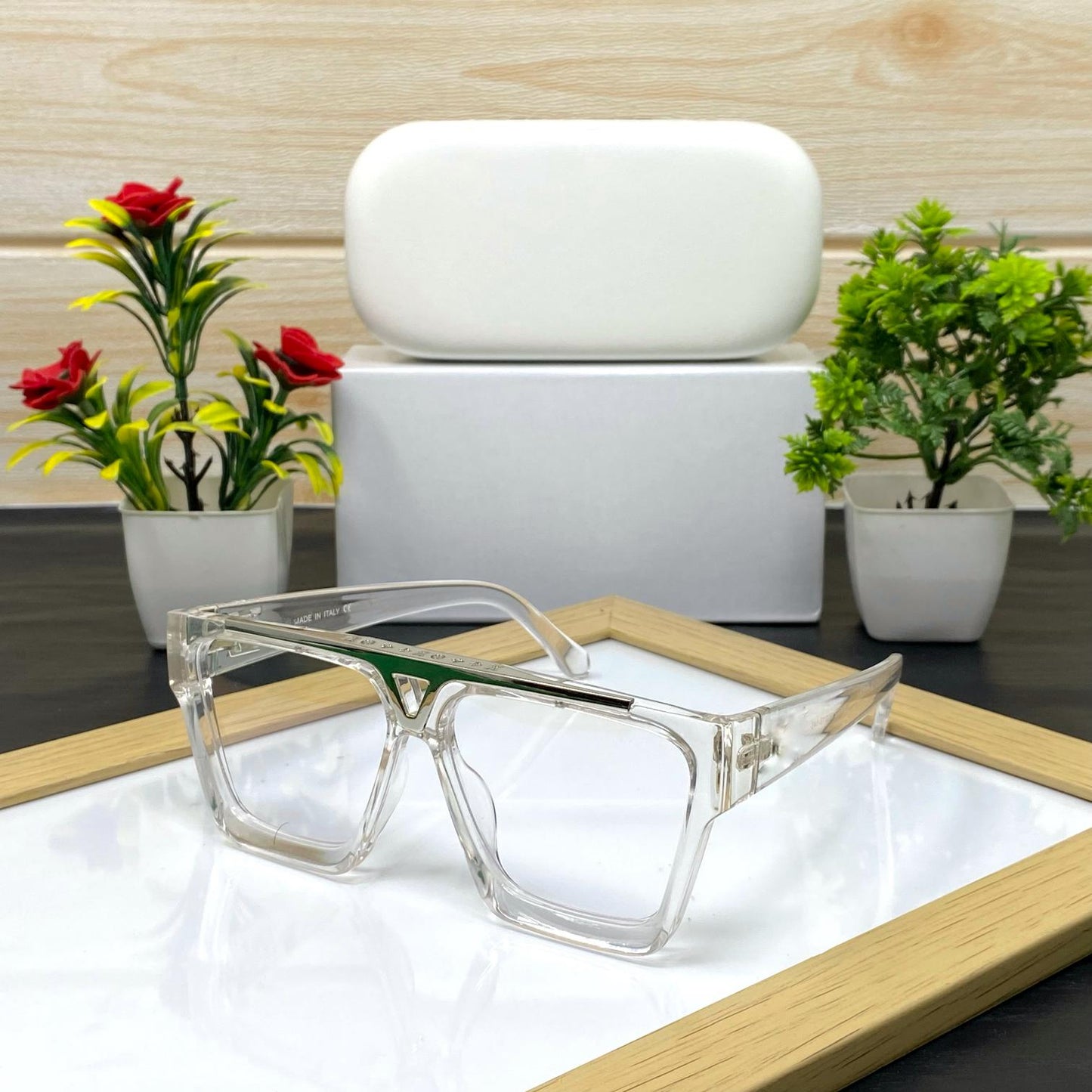 Retro Square Sunglasses For Men And Women-SunglassesCraft