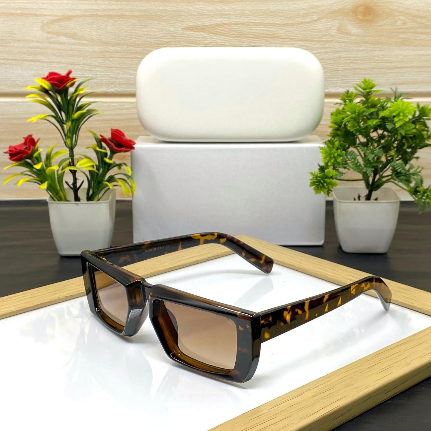Vintage Rectangle Sunglasses For Men And Women-SunglassesCraft