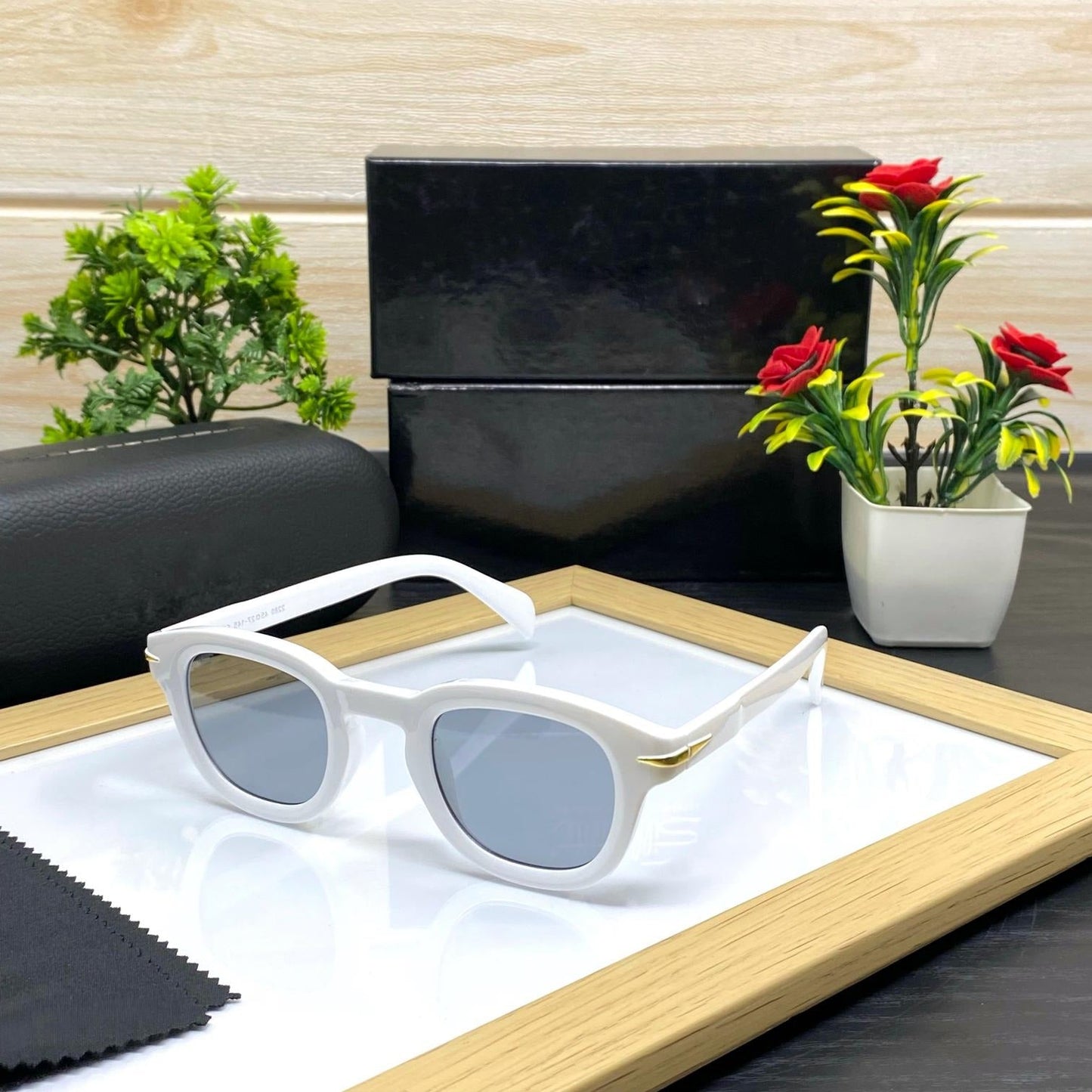 Stylish Round Glasses Frames For Men And Women-SunglassesCraft