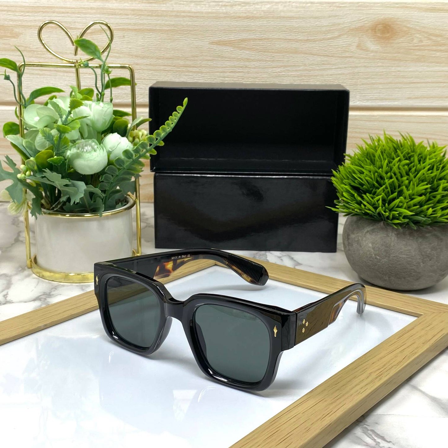Stylish Sunglasses For Men And Women-SunglassesCraft