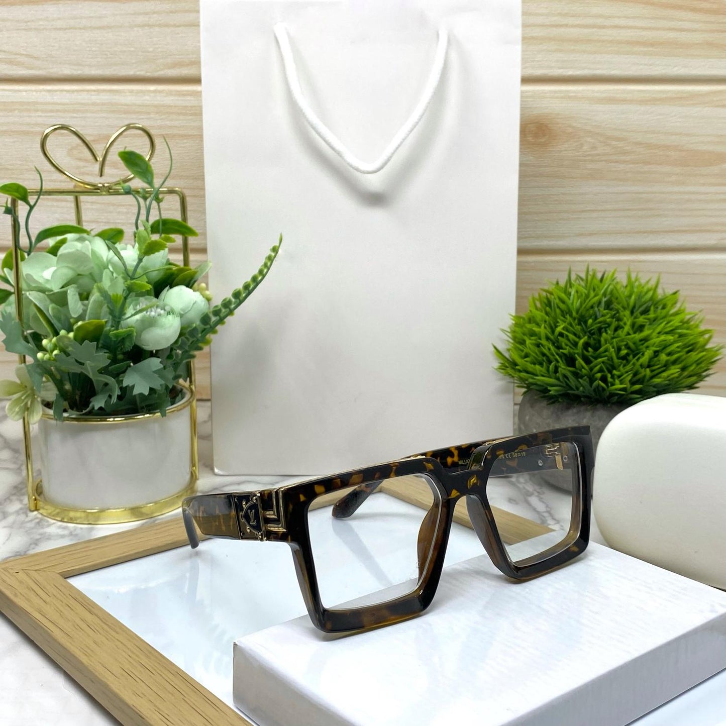 Oversized Square Sunglasses Men And Women-SunglassesCraft