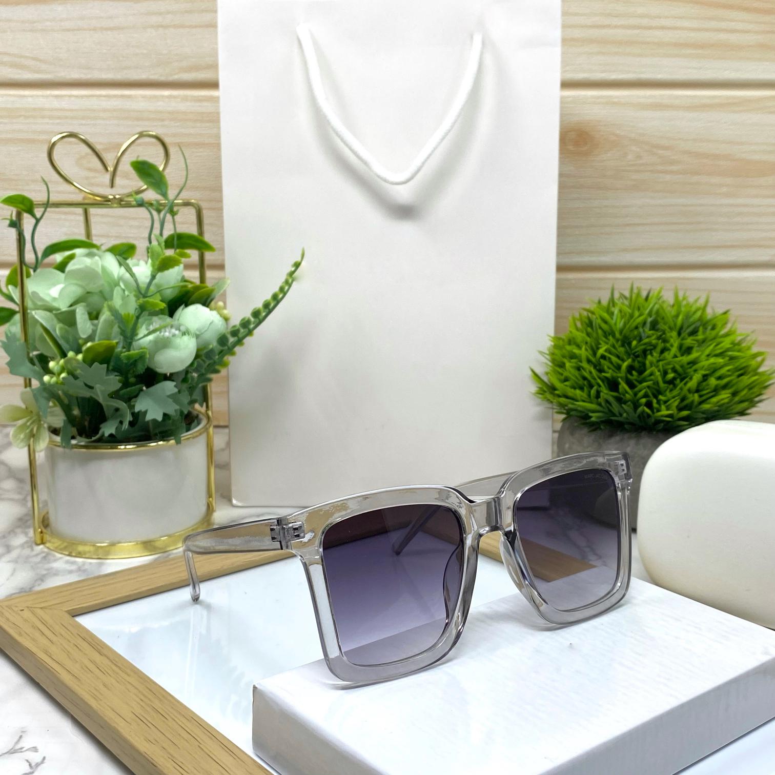 Classic Vintage Square Sunglasses Men And Women-SunglassesCraft