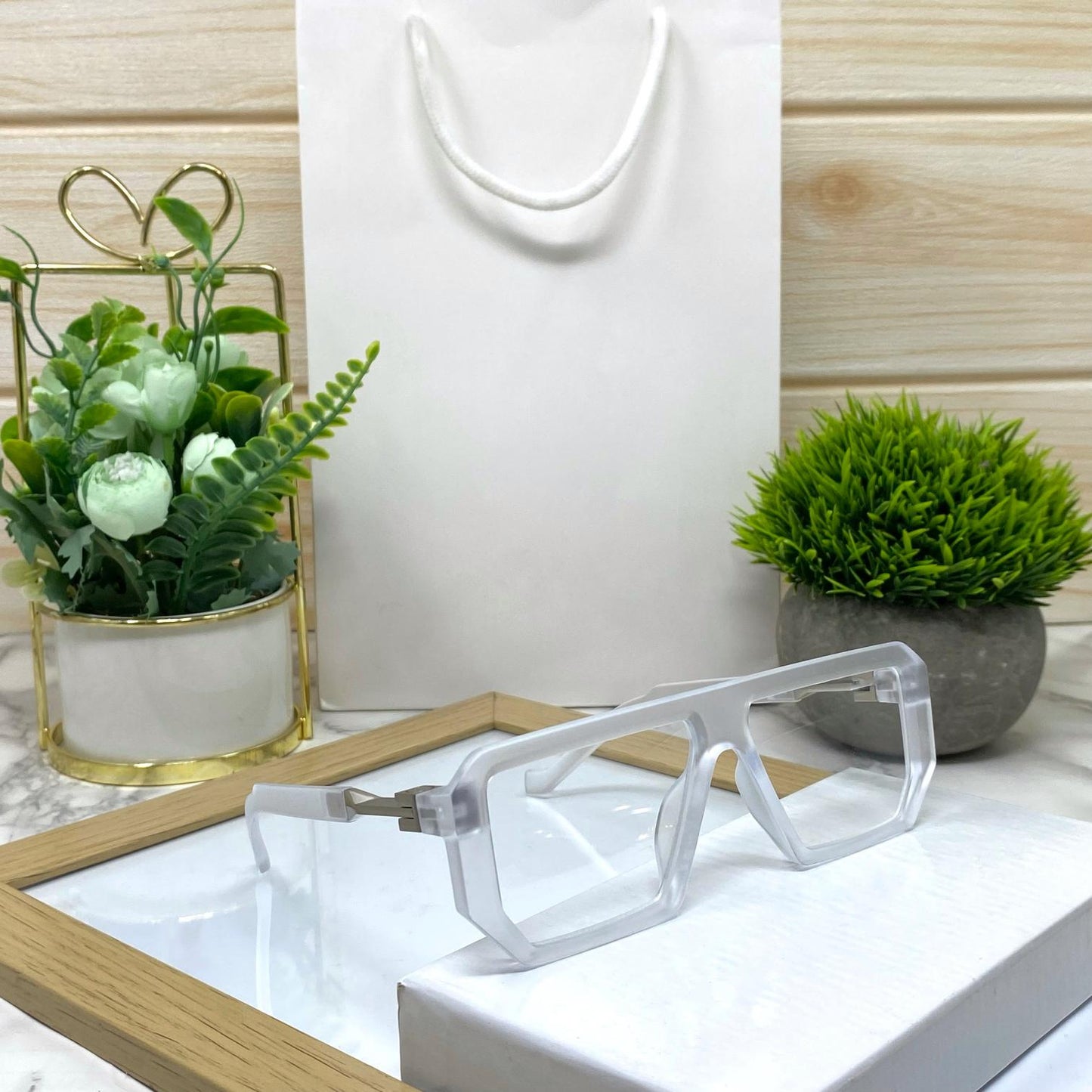 Retro Fashion Square Sunglasses For Men And Women-SunglassesCraft