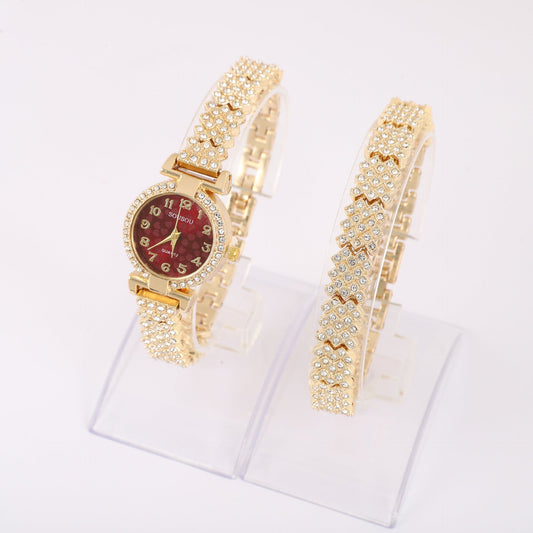 Trendy Women's Alloy Watch – Fashionable Round Dial Quartz Timepiece