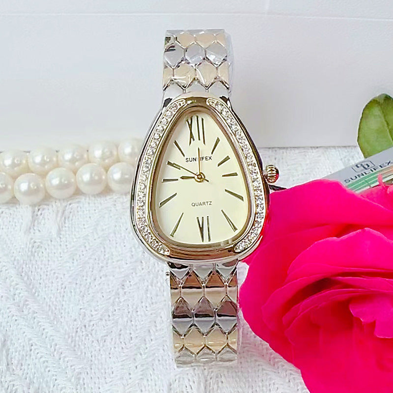 Women's Medieval Style Snake Head Quartz Watch – Gilded Steel Strap