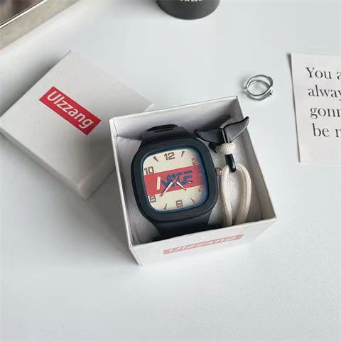 New Square Quartz Watch