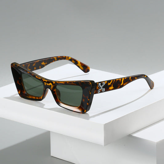 Women's Retro Large Square Sunglasses – UV400 Protection, Fashion Style