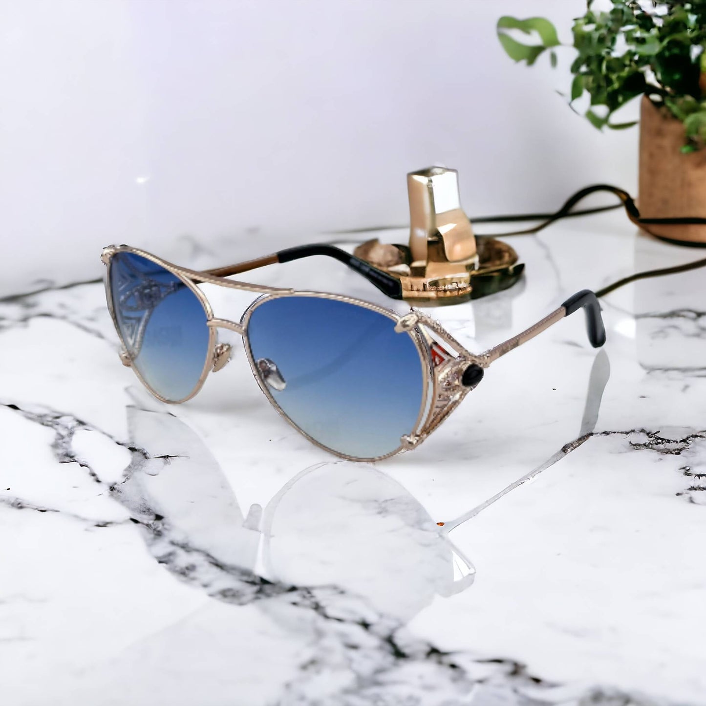 Classy Design Aviator Sunglasses For Unisex-SunglassesCraft