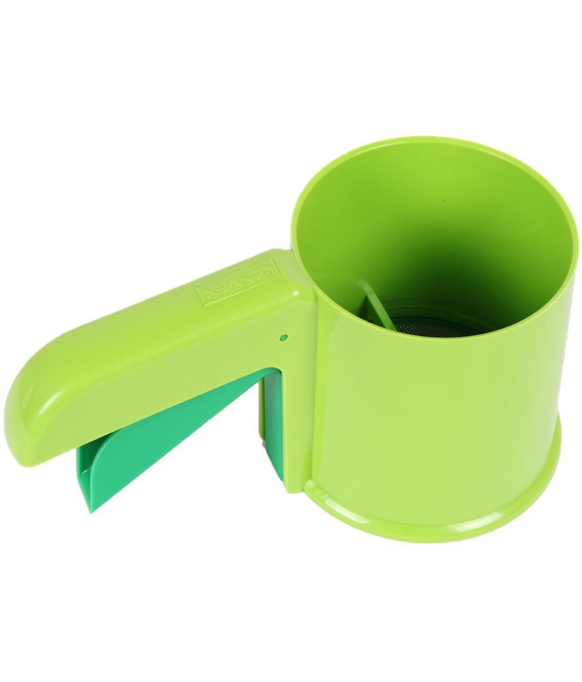 Plastic Flour Strainer/Shifter