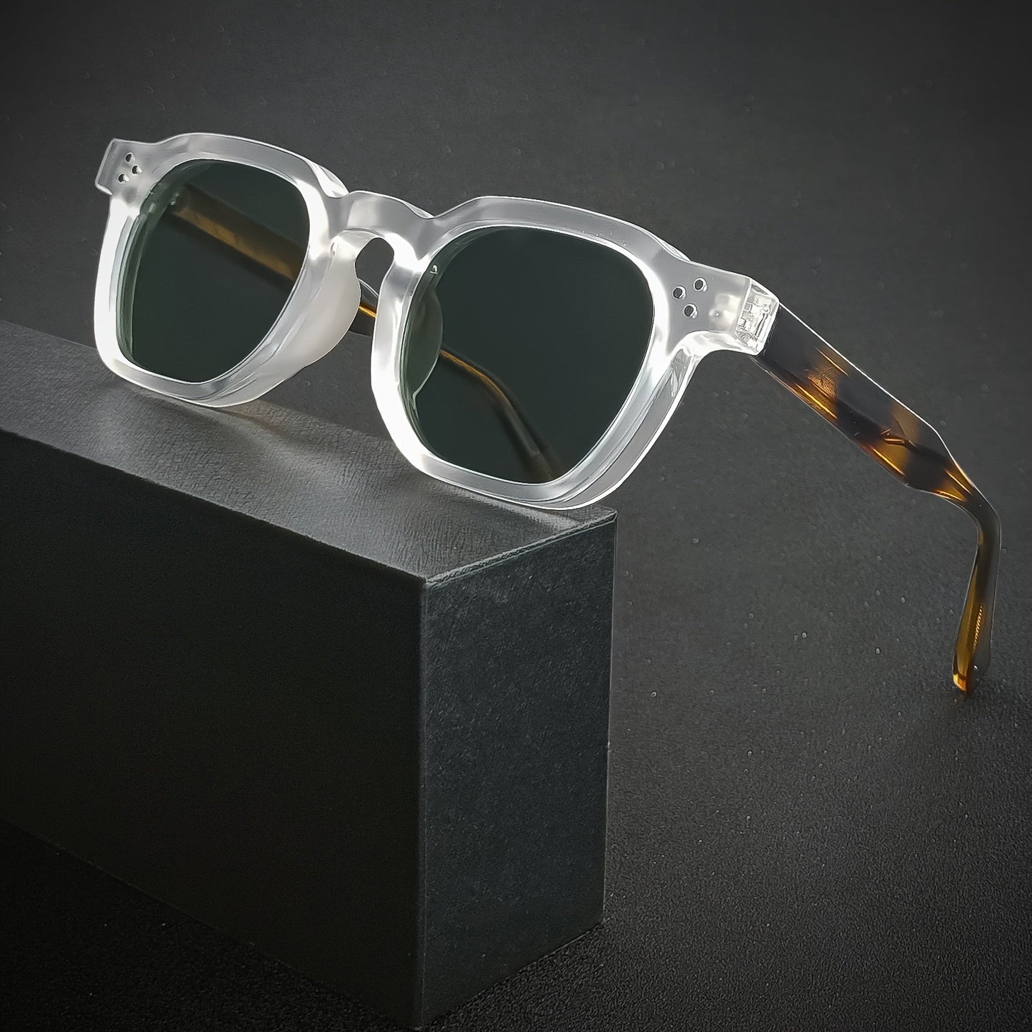 Caterside Fashion Glasses – Versatile Square Frames for All