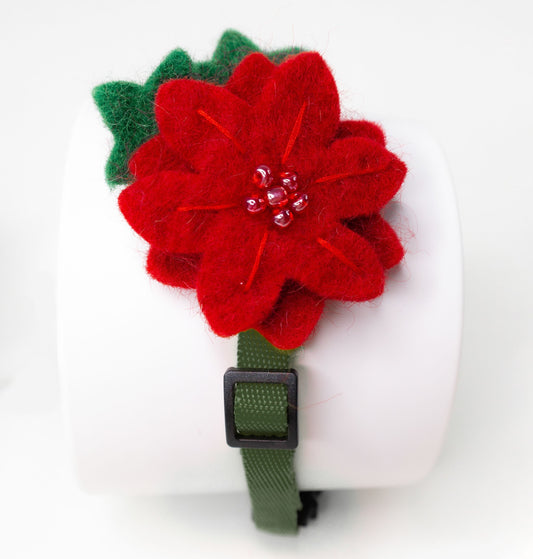 Poinsettia Wool Cat Collar Accessory